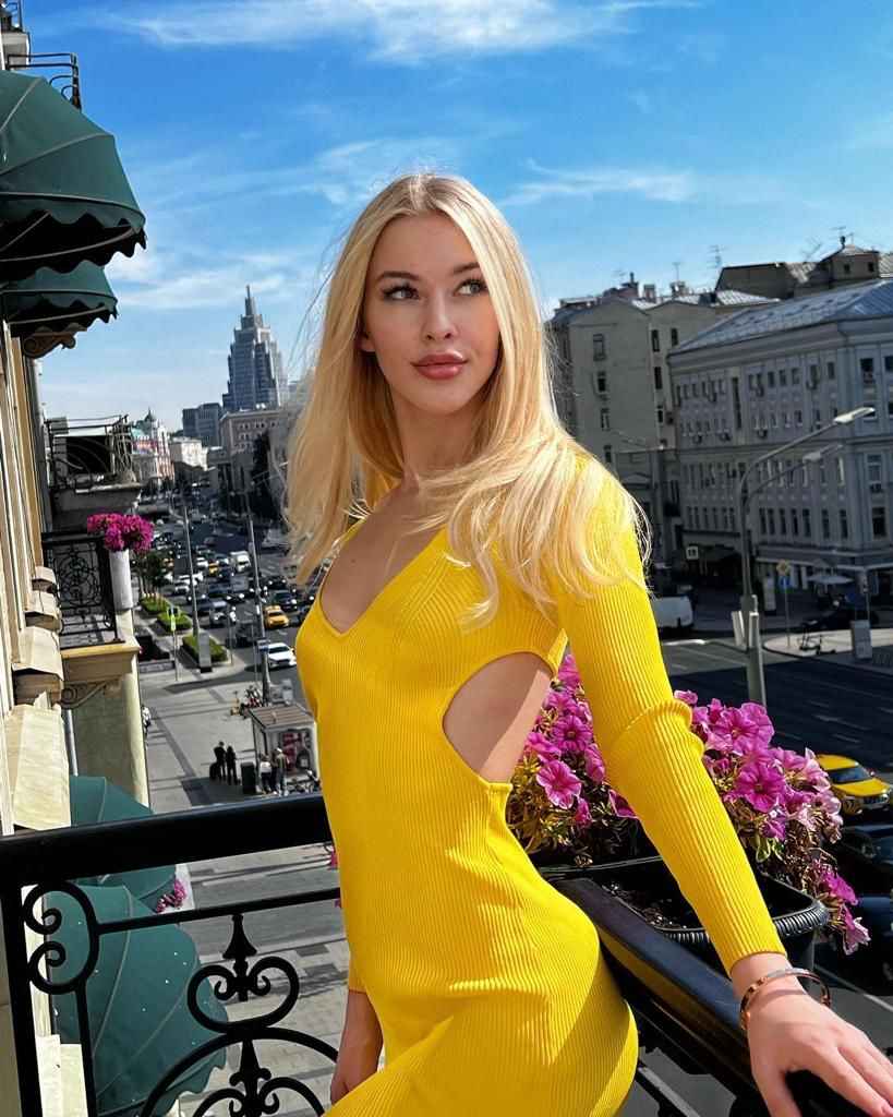 Проститутка Мария работает в Москве